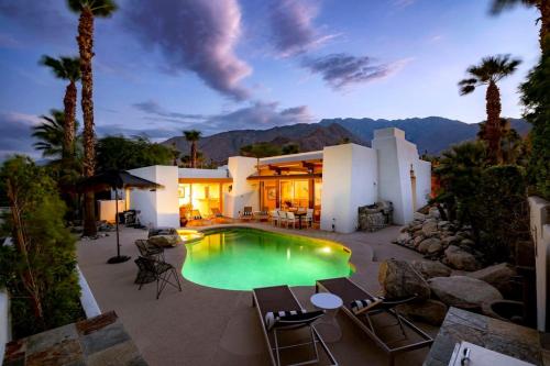 Sunsplash Retreat Pool with Mountain Views in Palm Springs, United States