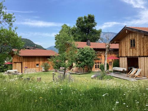 Lohei Chalets im Chiemgau — hotel in Unterwossen