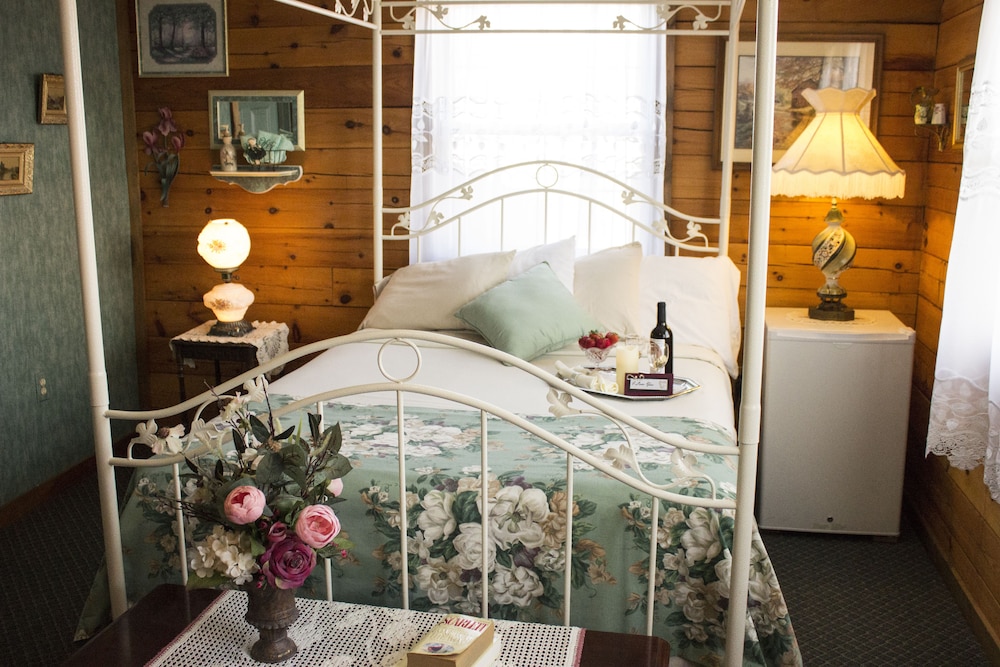 Berry Patch Bed and Breakfast - photo 4