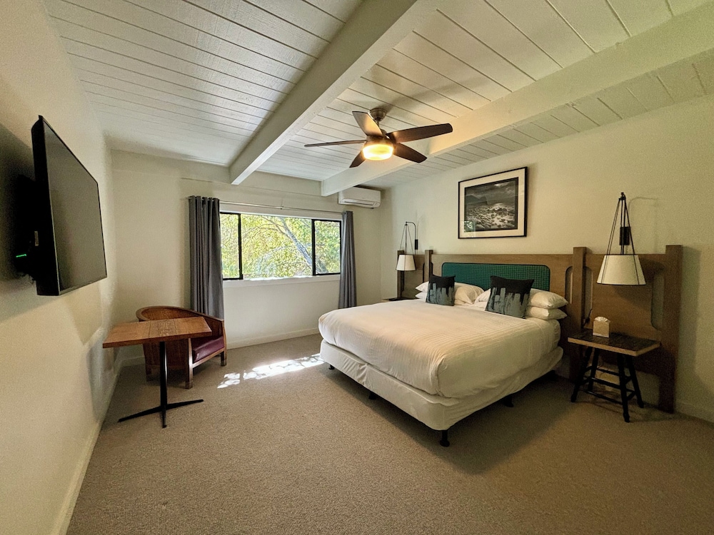 Hidden Valley Inn - photo 7