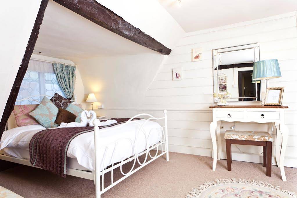 House of Agnes — 4-Star Luxury Hotel in Canterbury, United Kingdom