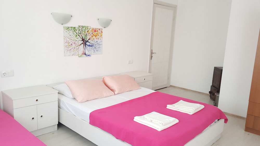 Ayvalık Pansiyon - carbon neutral hotel in Ayvalik