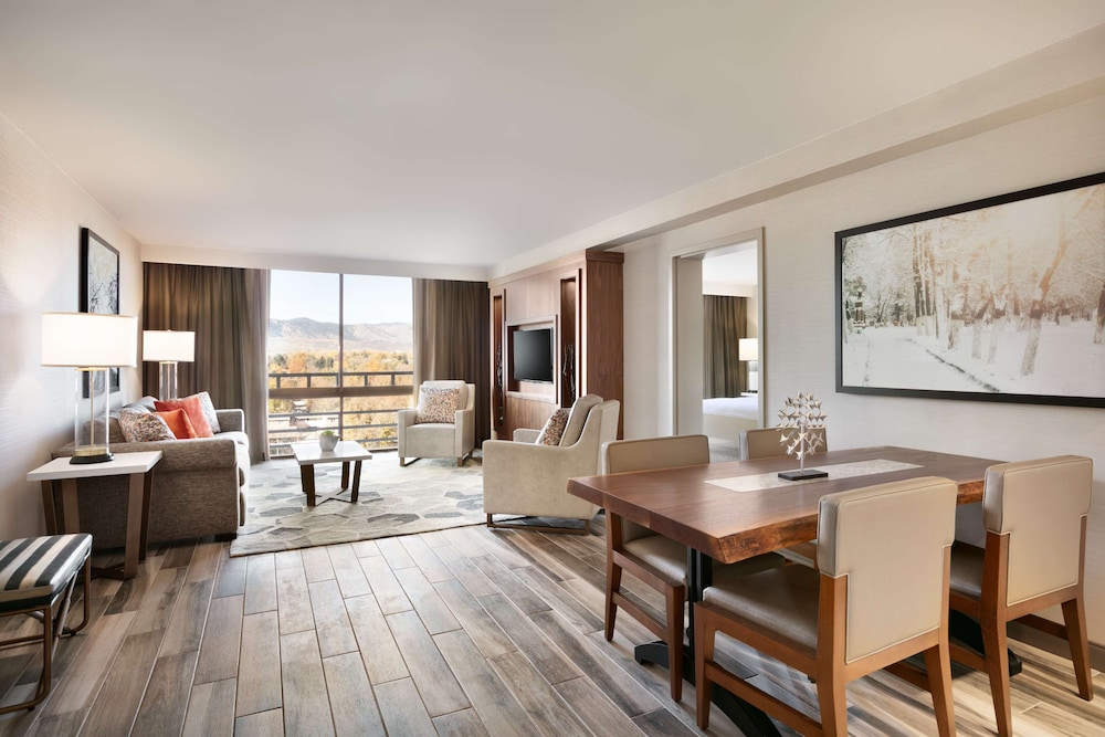 Hilton Fort Collins - photo 30