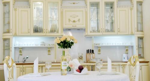 Pearl Mini Hotel - last minute hotel in Odessa