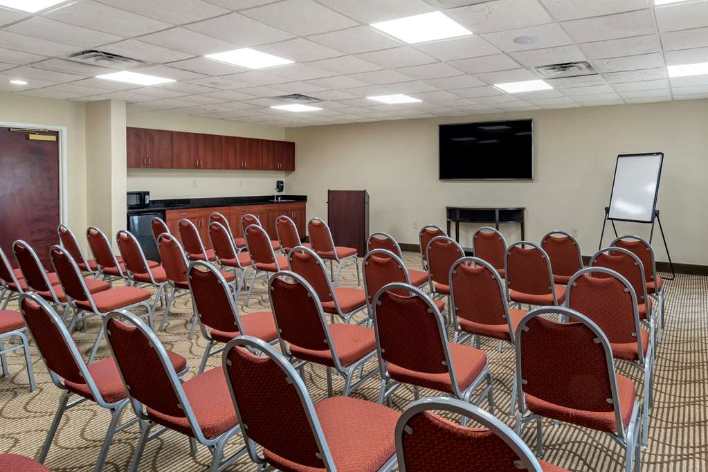 Comfort Suites Woodstock Atlanta North - photo 46