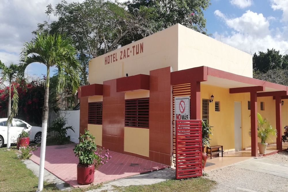 Hotel Zactun in Valladolid, Mexico