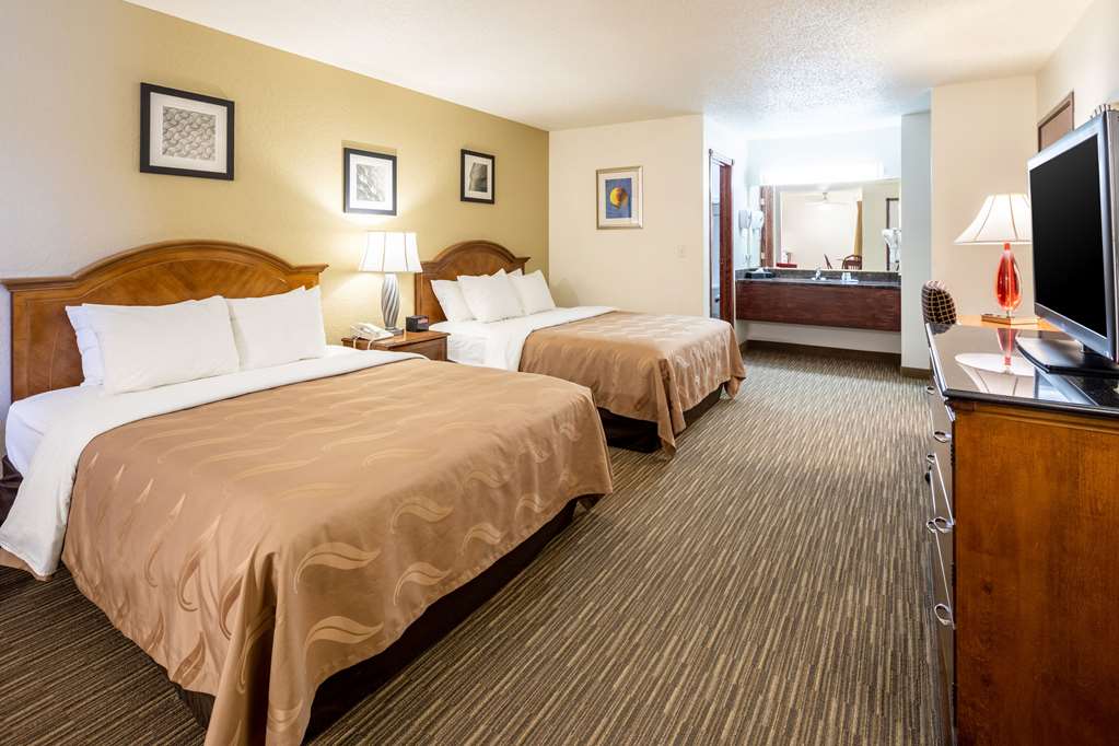 Quality Inn Keystone near Mount Rushmore - photo 20