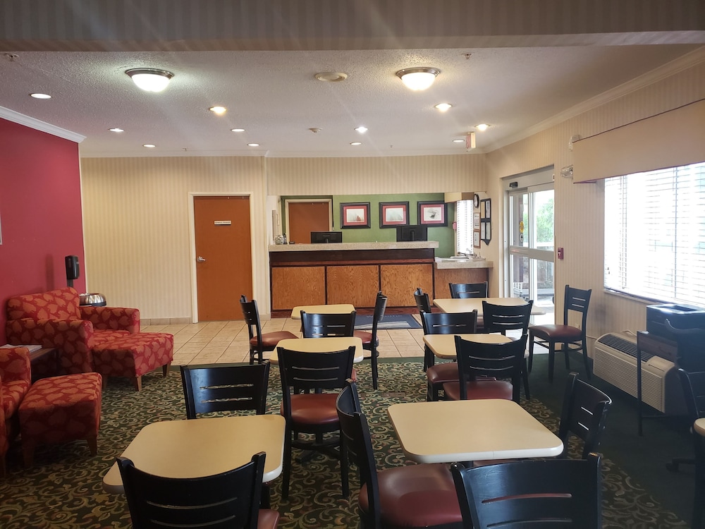 Country Inn & Suites by Radisson Fairview Heights IL - photo 60