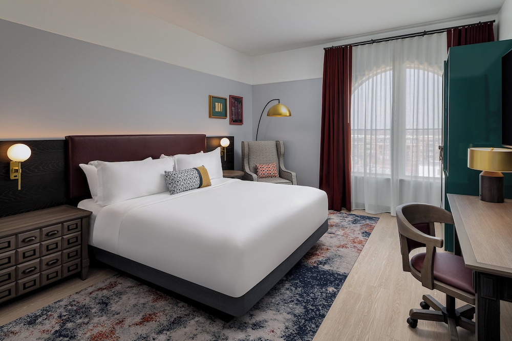 Hotel Indigo West Chester Downtown by IHG - photo 20
