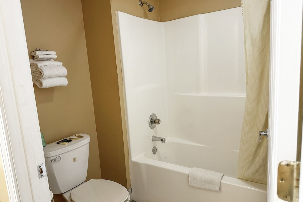 Garden Inn & Suites Rome Ga - photo 52