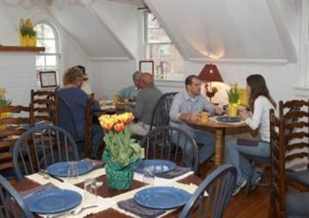 Fife And Drum Inn - photo 70