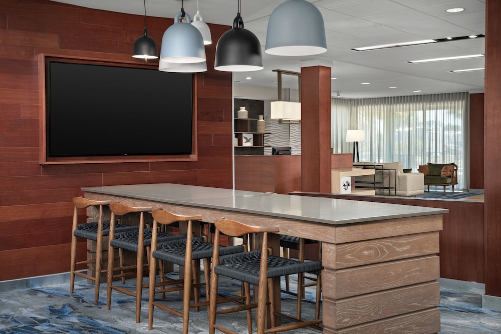 Fairfield Inn & Suites by Marriott Panama City Beach - photo 33