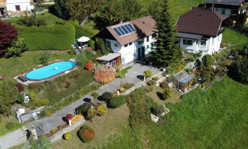Haus St Peter op 5 auto minuten van een geweldig skigebied — 4-Star Luxury Hotel in Radenthein, Austria