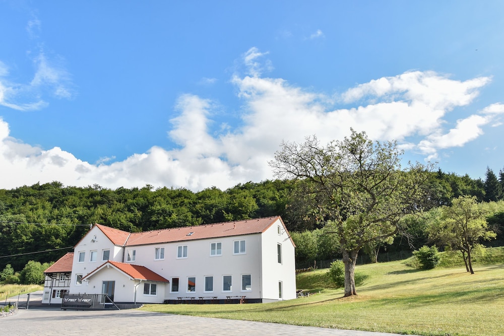 GT3 das sportliche Hotel — Adenau — photo 2