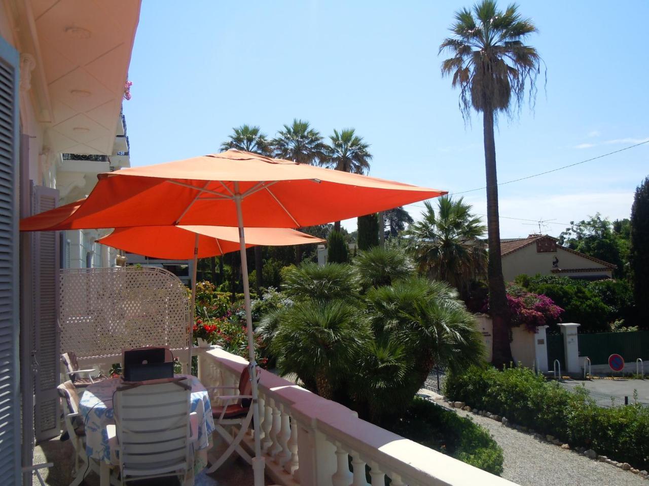 Winter Palace - last minute hotel in Cannes