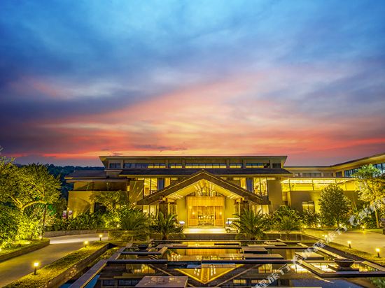 Nankun Shanju Hot Spring Resort in Longmen, People's Republic of China