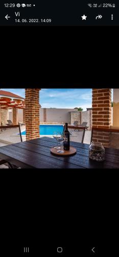 Villa Ivan — 4-Star Luxury Hotel in Pridraga, Croatia
