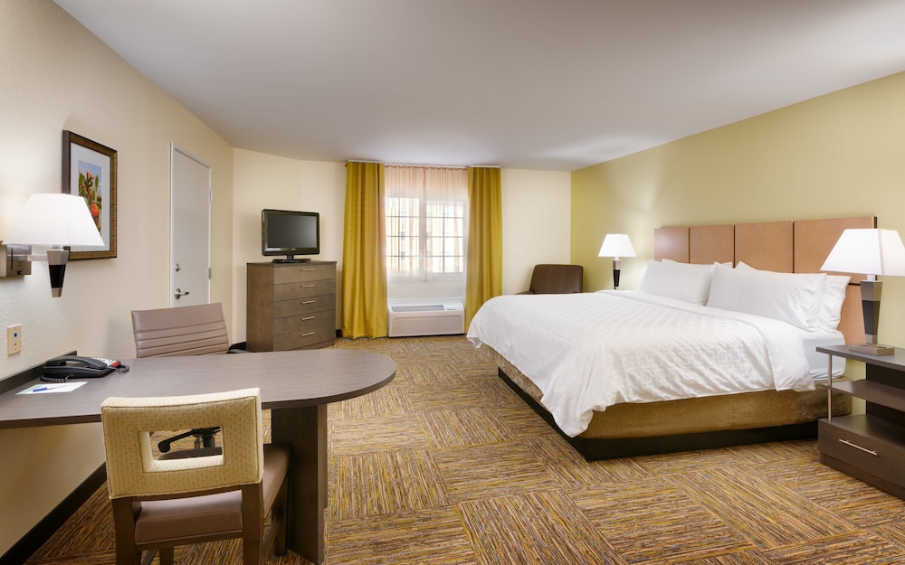 Candlewood Suites Dallas Plano East Richardson an IHG Hotel - photo 2