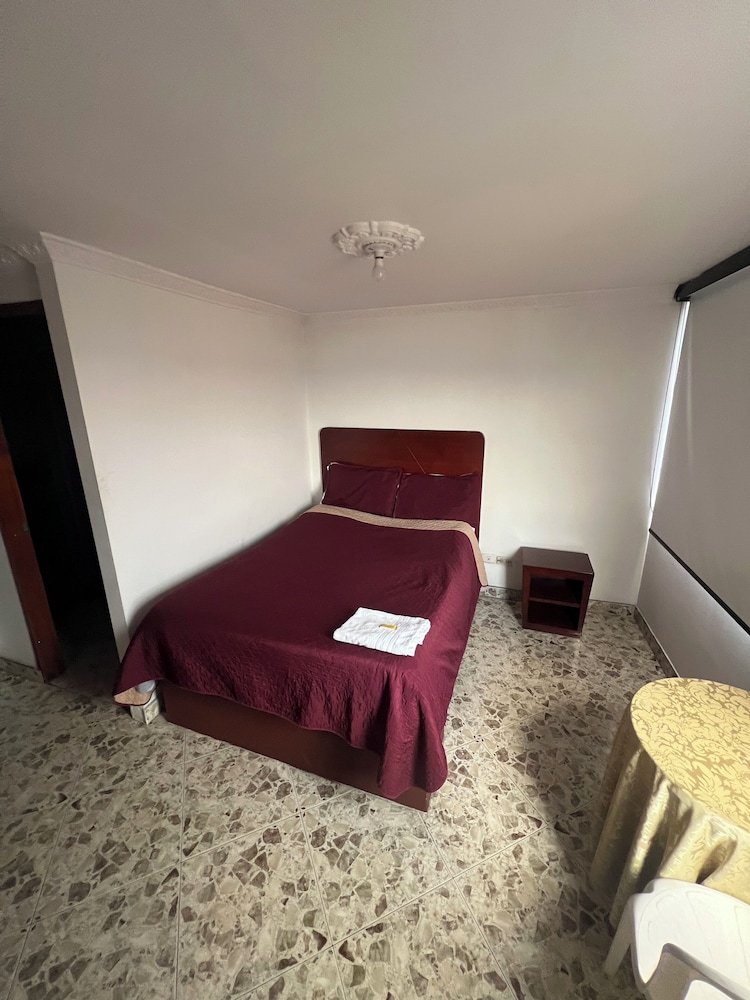 Hotel El paraíso Funza — Funza — photo 2