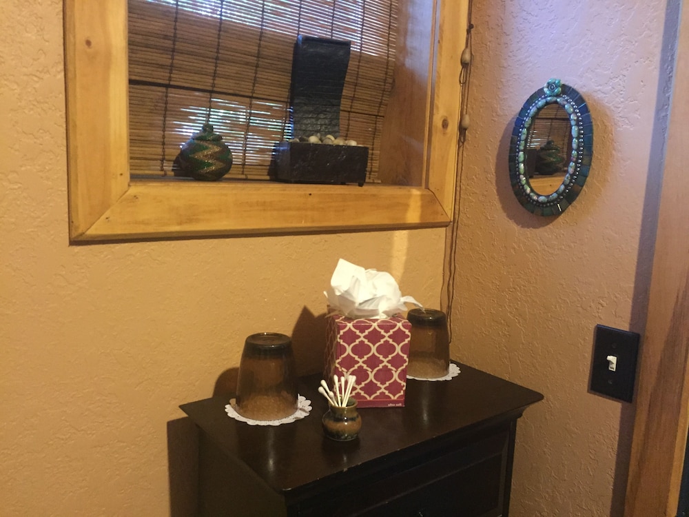 Weaverville Whitmore Inn - photo 41