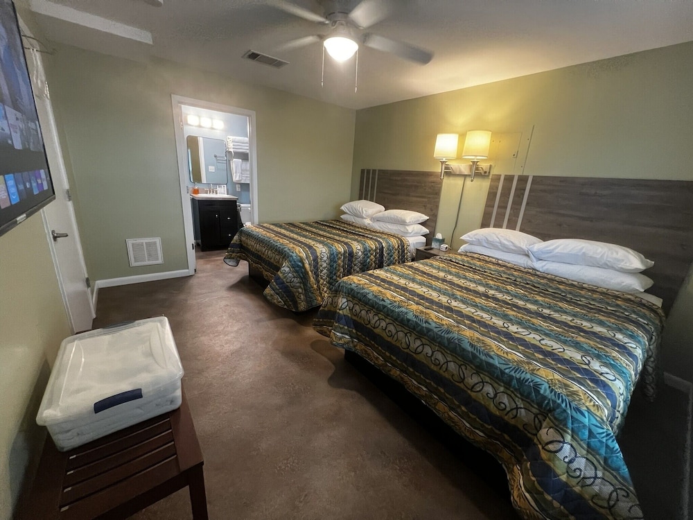 Painted Sky Inn - photo 11