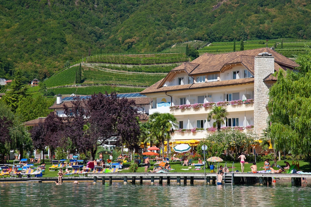 Seegarten in Caldaro Sulla Strada Del Vino, Italy