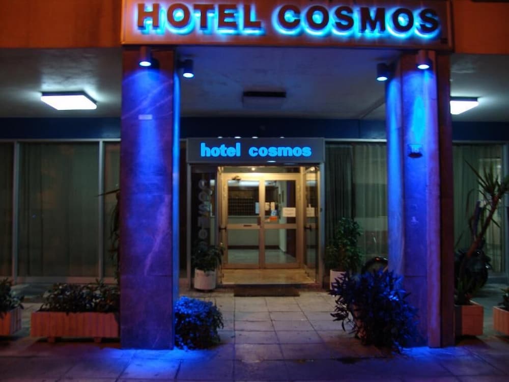 Cosmos Hotel - last minute hotel in Athens