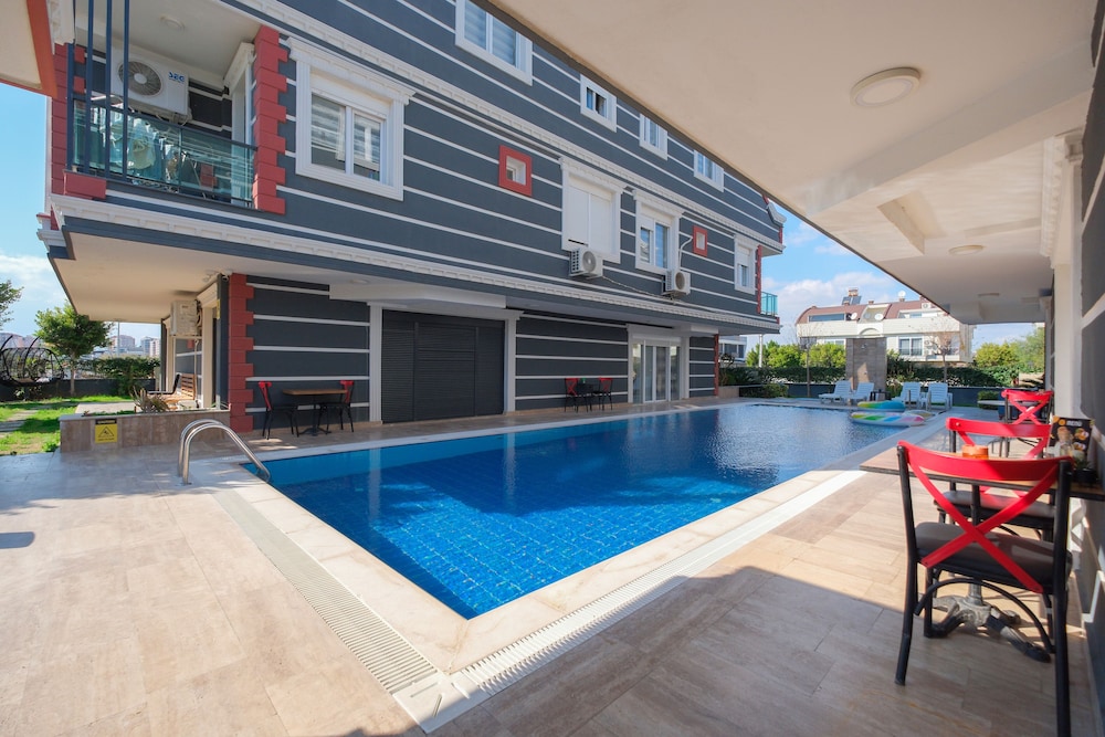 Avullar Palace Hotel - last minute hotel in Antalya