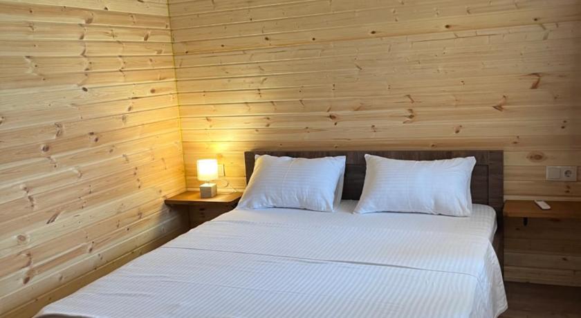 Finca Idoize Camping Hotel