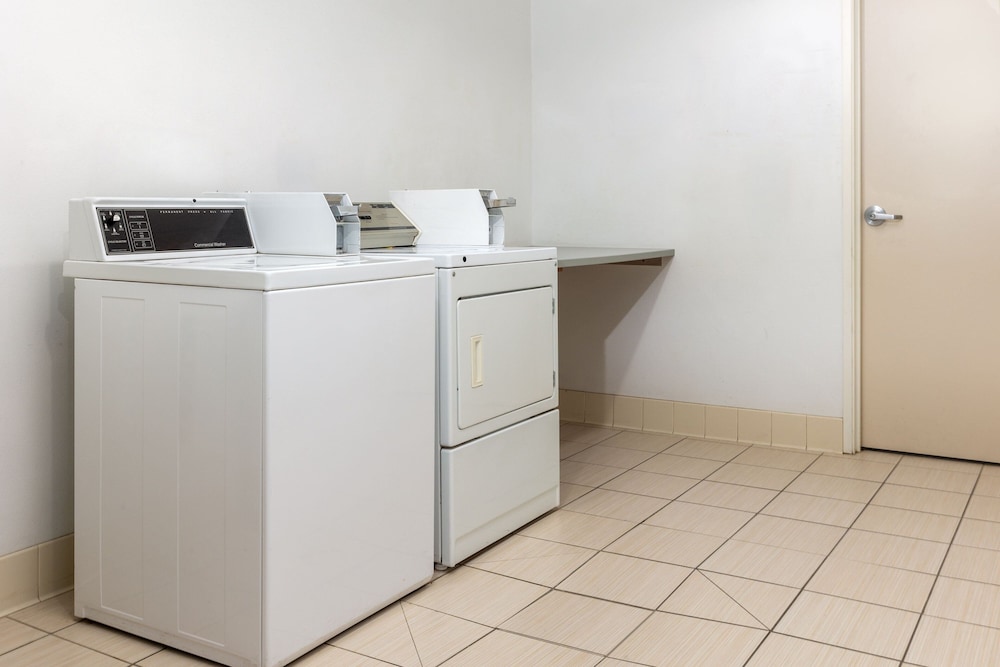 SpringHill Suites by Marriott Roseville - photo 20