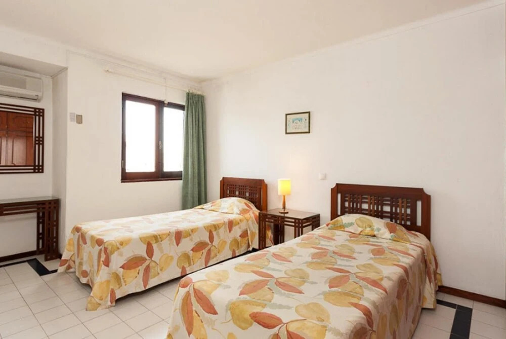 Superb Apartments 2 Bedroom — 4-Star Luxury Hotel in Olhos De Agua, Portugal