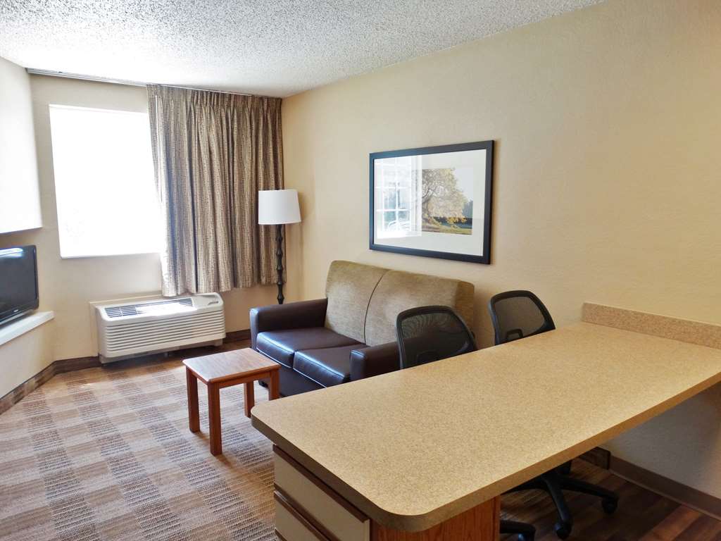 Extended Stay America Annapolis Admiral Cochrane Drive - photo 21