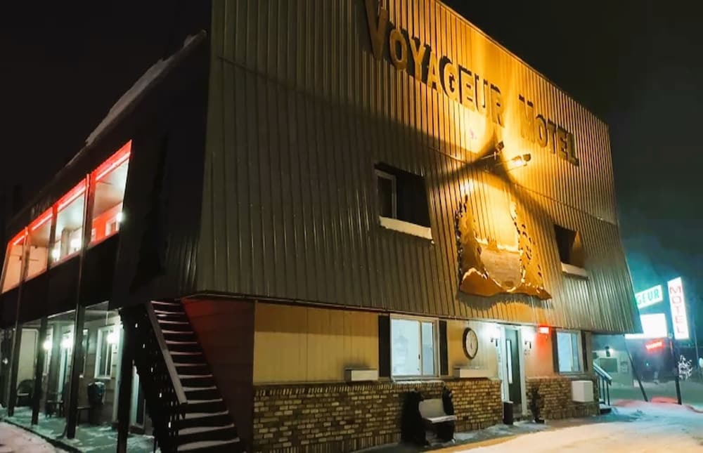 Love Hotels Voyageur by OYO at International Falls MN - photo 45
