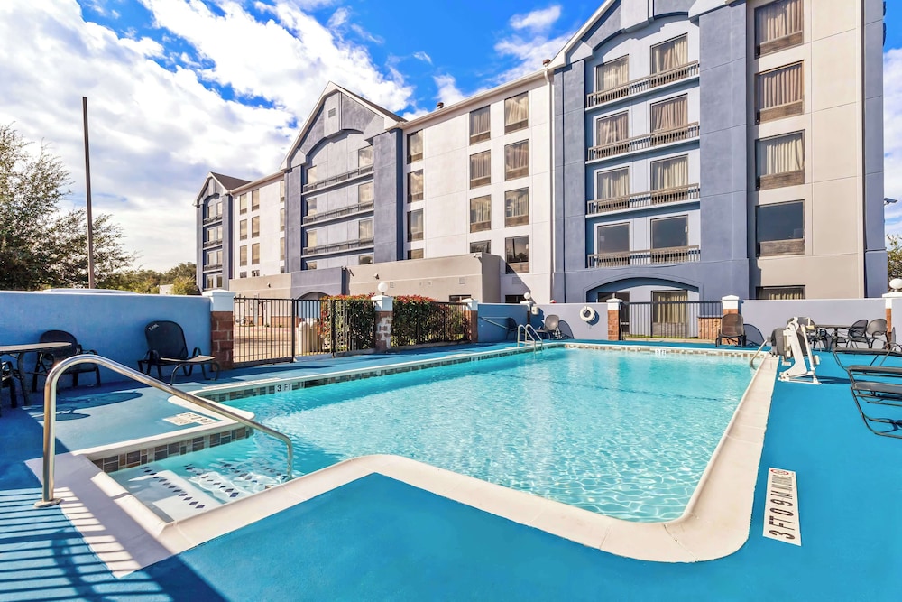 Sonesta Essential NW Houston - photo 22