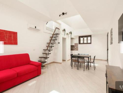 Trastevere City Life Apartments — 4-Star Luxury Hotel in Rome, Italy