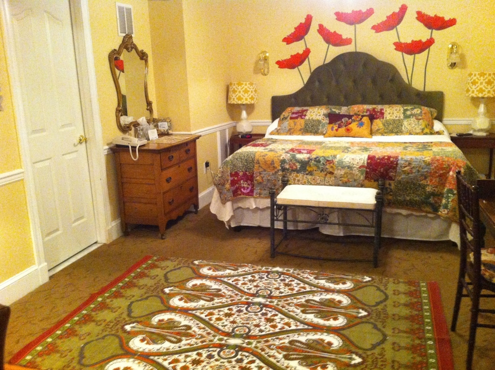 Vandiver Inn - photo 11