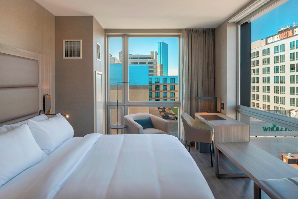 AC Hotel by Marriott Boston Downtown - photo 10