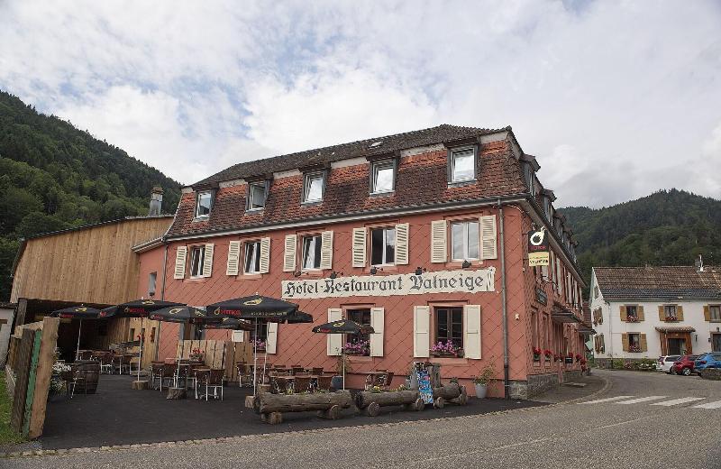 Hôtel Restaurant Valneige in Colmar, France