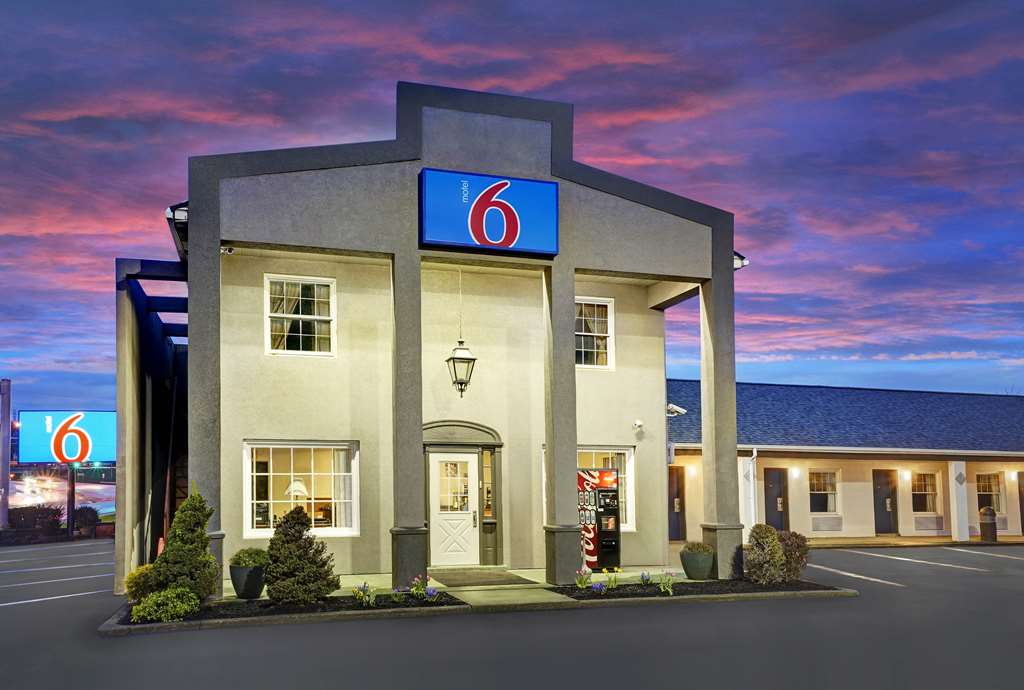 Motel 6 Washington PA - photo 3