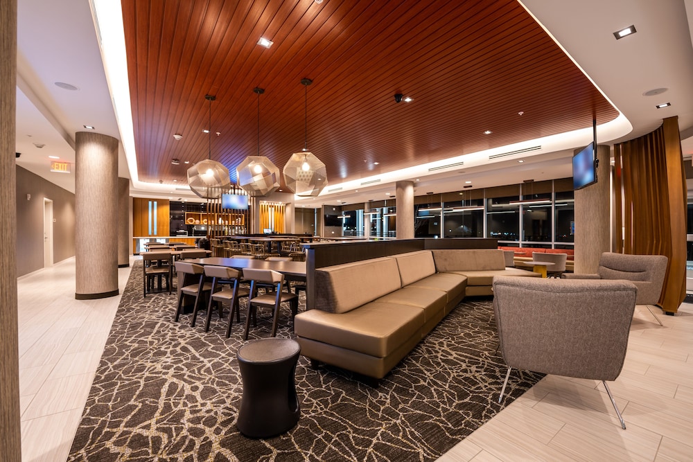 SpringHill Suites by Marriott Kenosha - photo 6
