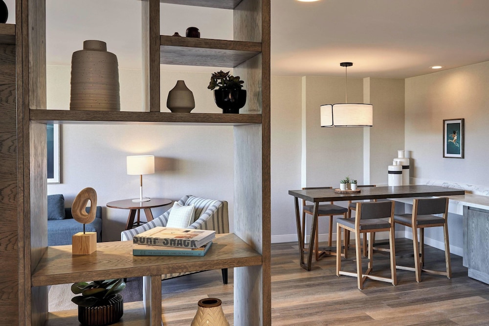 Westdrift Manhattan Beach Autograph Collection by Marriott - photo 28