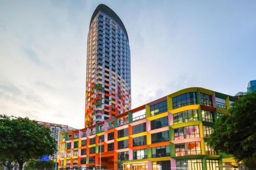 Jingju Hotel Shenzhen — 4-Star Luxury Hotel in Shenzhen, People's Republic of China