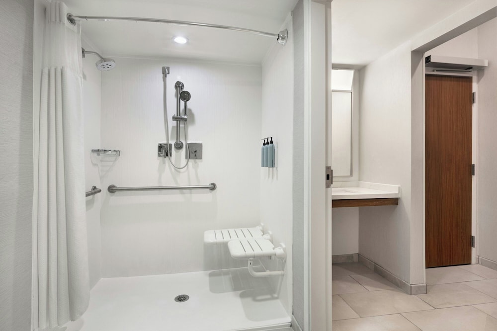 Courtyard by Marriott Mobile - photo 19