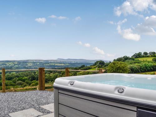 Valley View Uk34178 — Llandovery