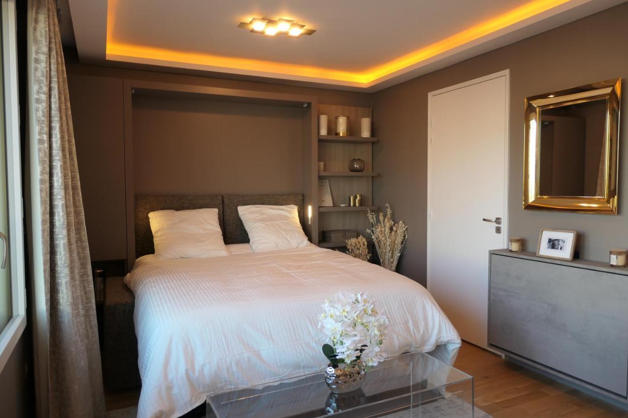 Luxury Studio Daumesnil Wifi & Netflix — 4-Star Luxury Hotel in Paris, France