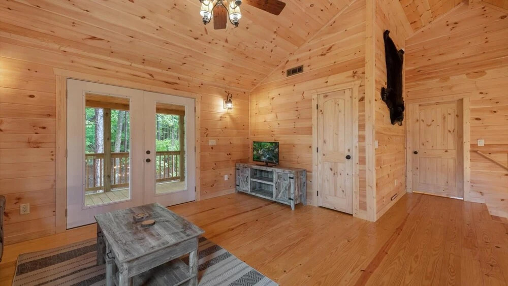 Buck s Bear Lodge beautiful Coosawattee Resort - photo 12