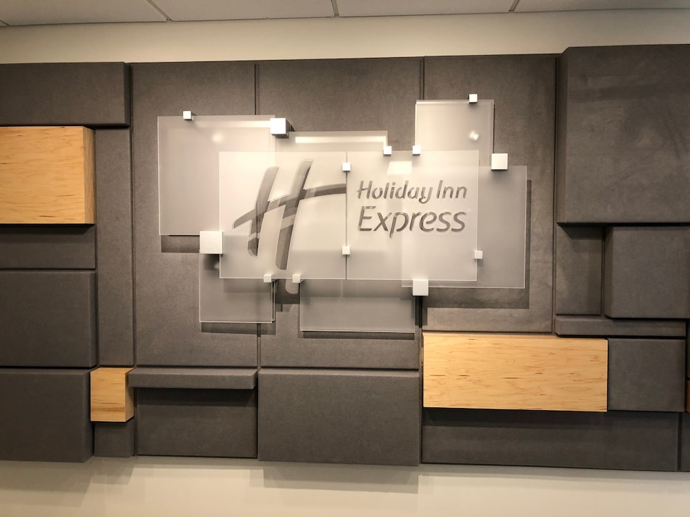 Holiday Inn Express Boca Raton West by IHG - photo 39
