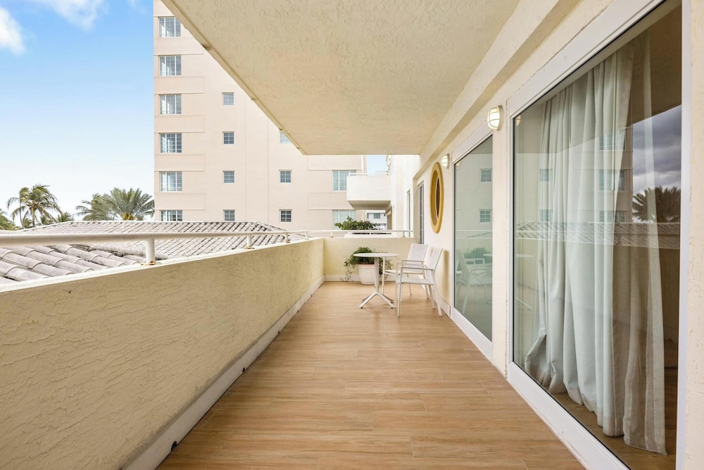 Hotel Ocean - photo 24