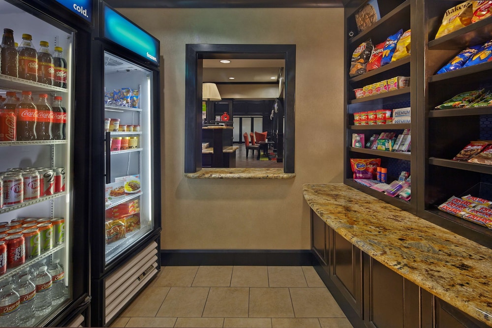 Hampton Inn & Suites Decatur - photo 44