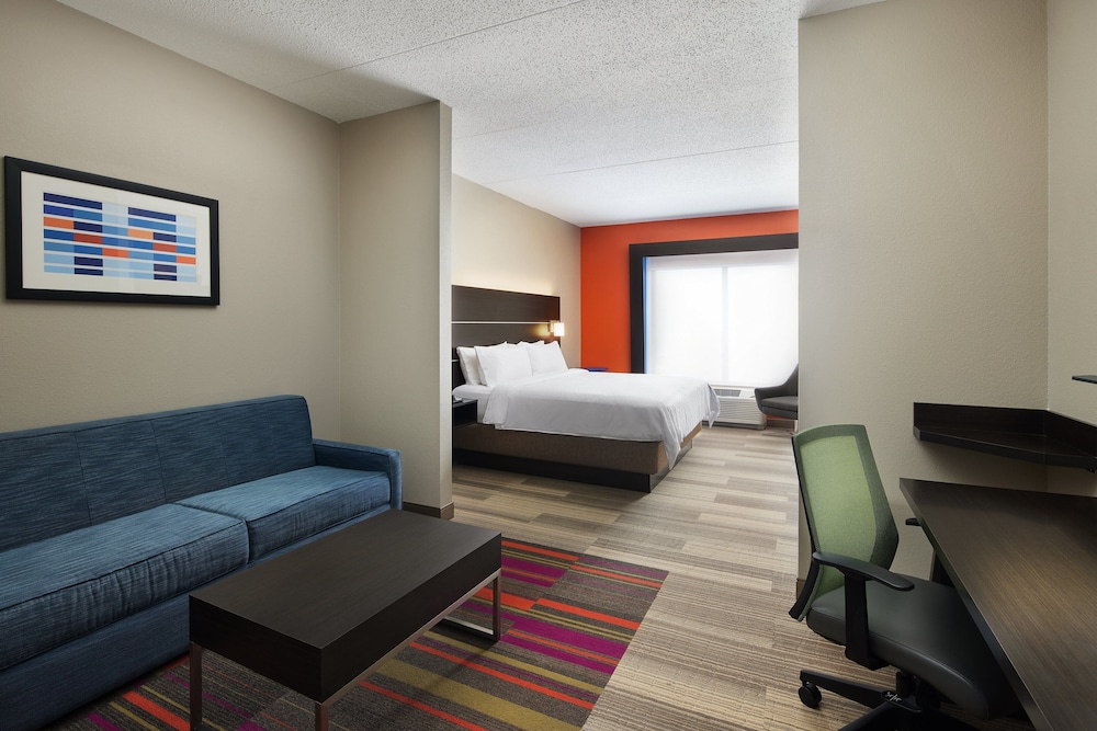 Holiday Inn Express & Suites Seymour by IHG - photo 8